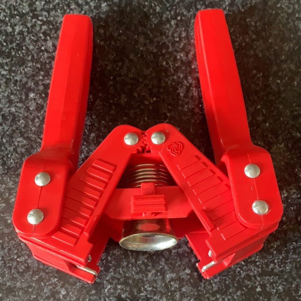 Brewers Bottle Capper